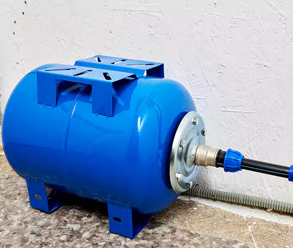 Expert Plumber for Well Pressure Tank Replacement in Lauderhill, FL: Schedule Affordable Tank Replacement Services with Us